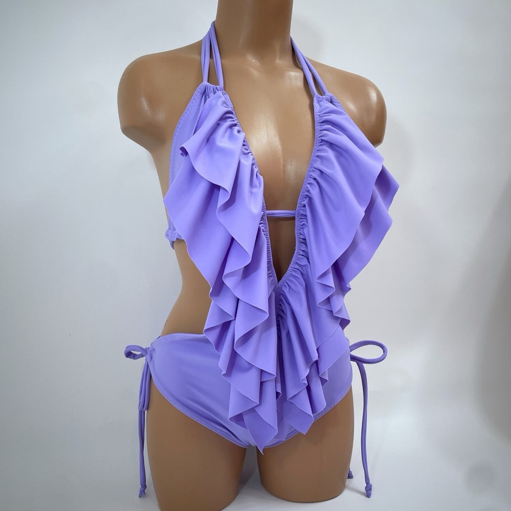 One piece ruffle swimsuit - Picture 2 of 7